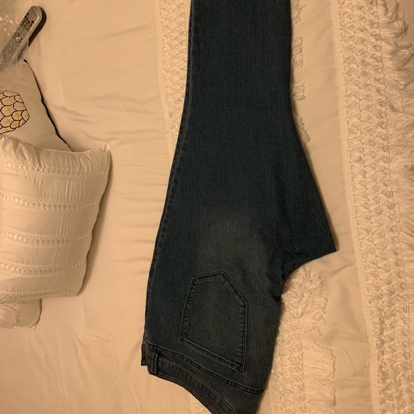 Size 24 Skinny Jeans NWT Old Navy - Picture 2 of 3